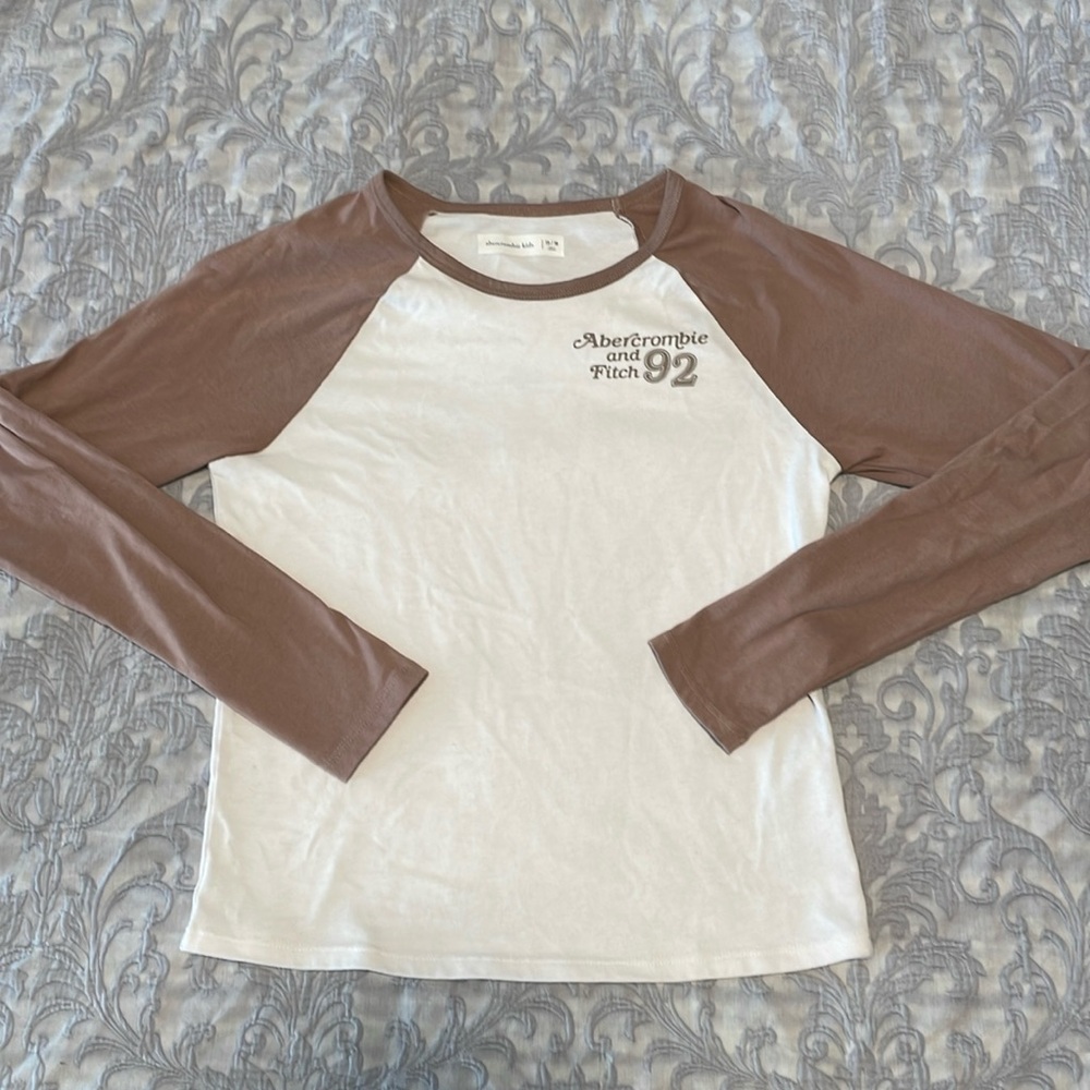 Abercrombie tee